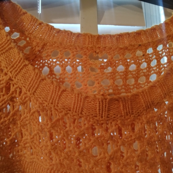 Sweater and cap/Tam - Picture 4 of 5